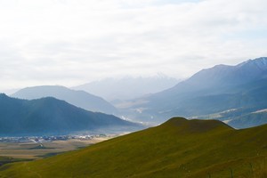 子安高阳　